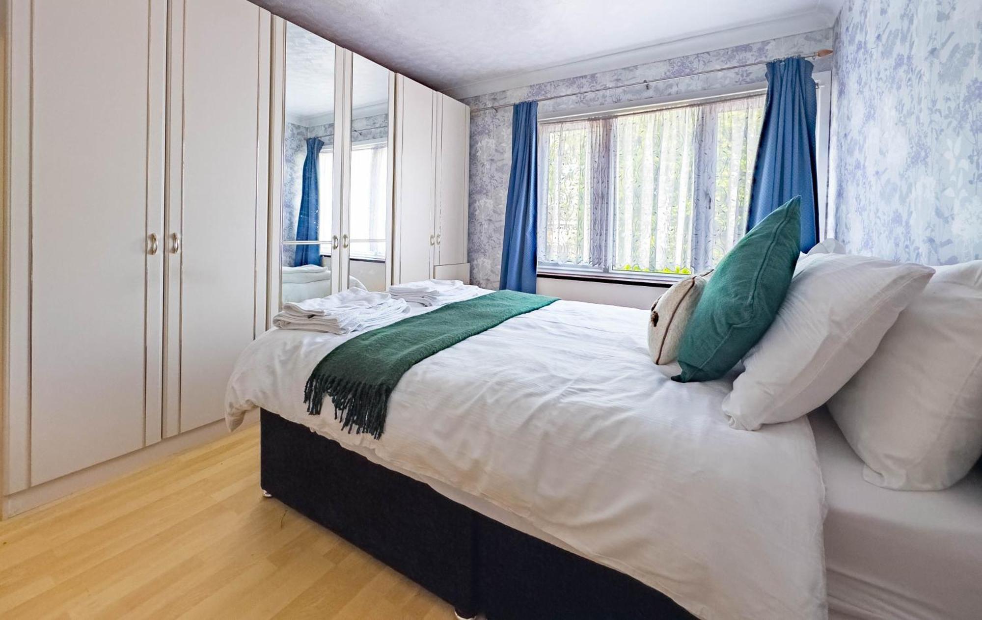 Morden Holiday Basildon  Dış mekan fotoğraf