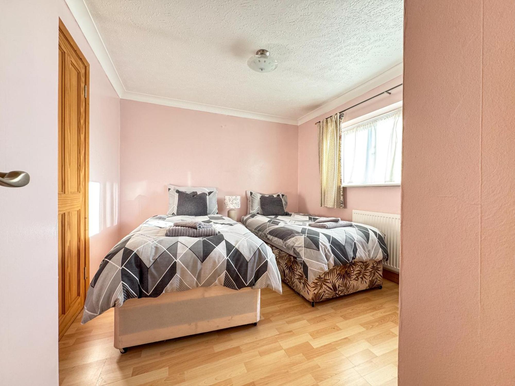 Morden Holiday Basildon  Dış mekan fotoğraf
